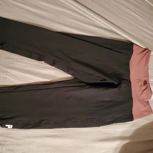 Pink leggings